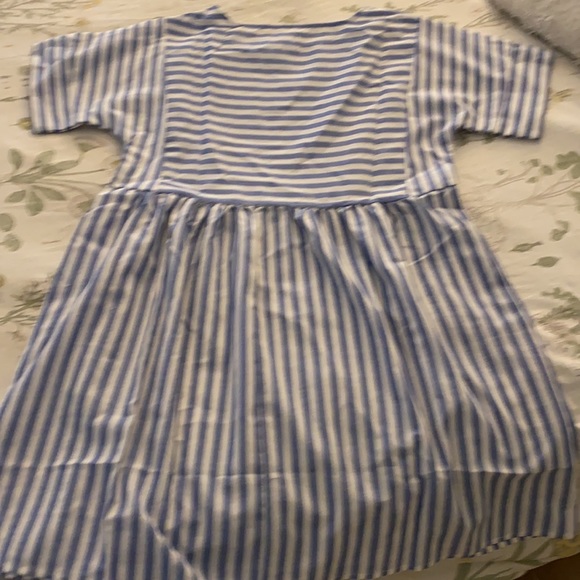 Summer dress - Picture 3 of 3